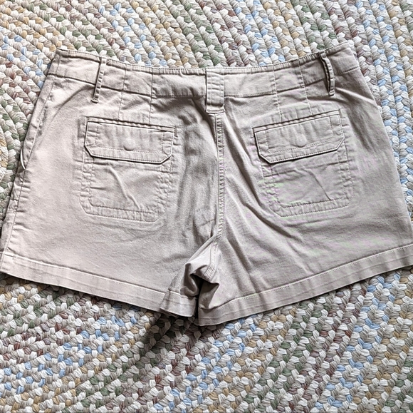 NY & CO Manhattan Chino shorts - Picture 2 of 3